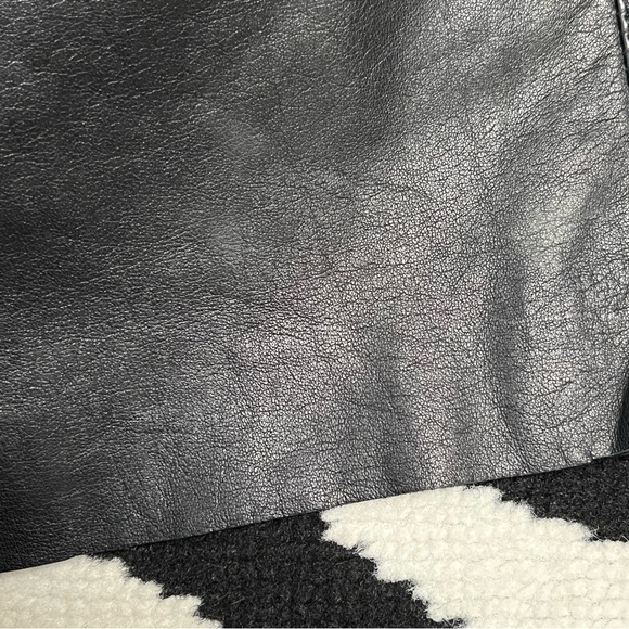 Vintage Black Leather High Waisted Straight Leg  Pants Size Medium - Picture 10 of 12